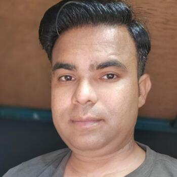 Tatārpur (Hapur) में बेबीसिटर: SAMEER