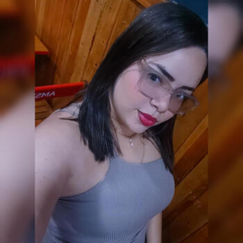 Babysitter in Timbaúba: Grazielly