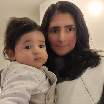 Canguro en Terrassa: Shirley Soto