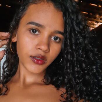 Babá em Camaçari: Graziela