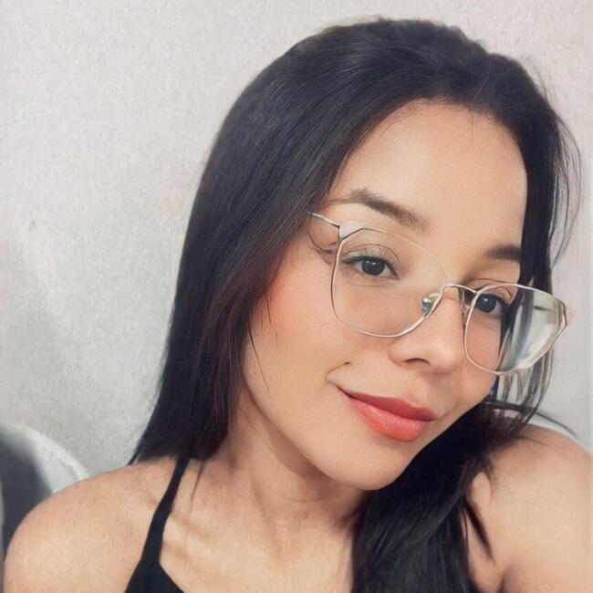 Babysitter in Aracaju: Thifany