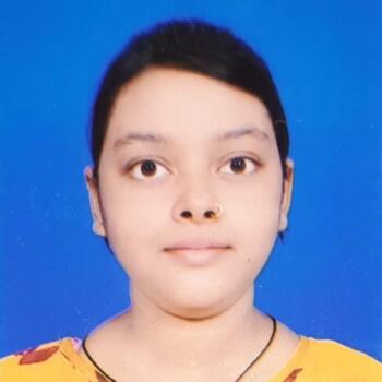 लखनऊ में बेबीसिटर: Komal