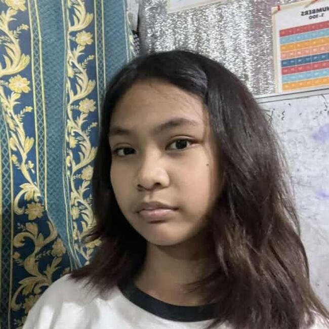 Babysitter in San Pablo: Julia