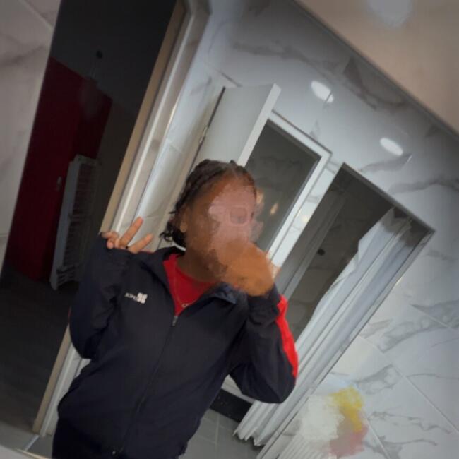 Babysitter in Pontoise: Diyana