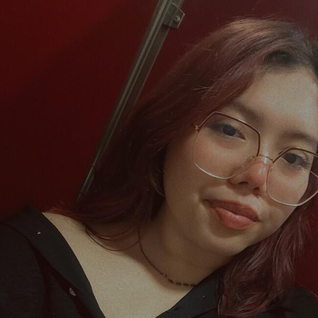 Babysitter in Santa Tecla: Larissa