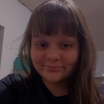 Babysitter in Jaraguá do Sul: Kamily