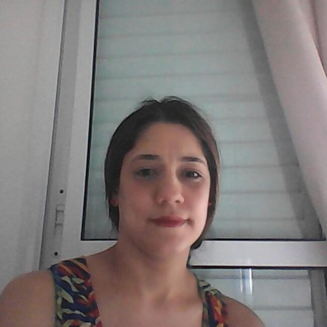 Babysitter in Santo André: Priscila