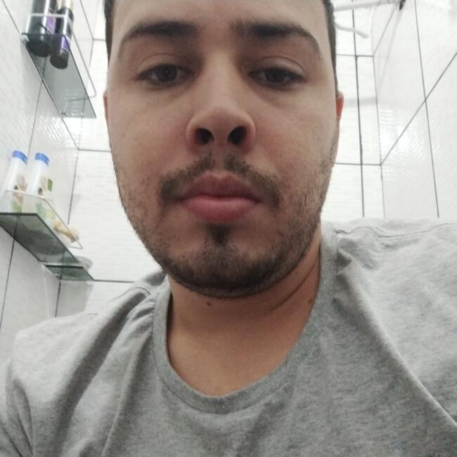 Babysitting job in Juiz de Fora: Michel