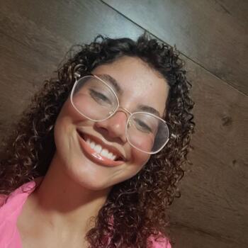 Babysitter Juiz de Fora: Ane Gabriele