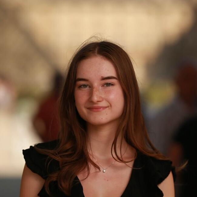 Babysitter in Maurepas: Kelly