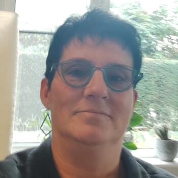 Babysitter in Lierre: Petra