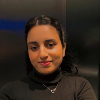 Babysitter in Burlington: Avreen