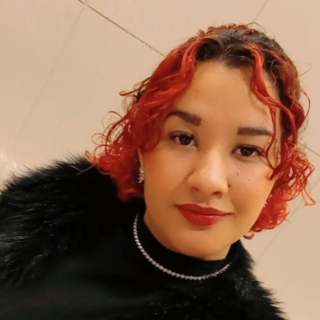 Babysitter in Curitiba: Stephany