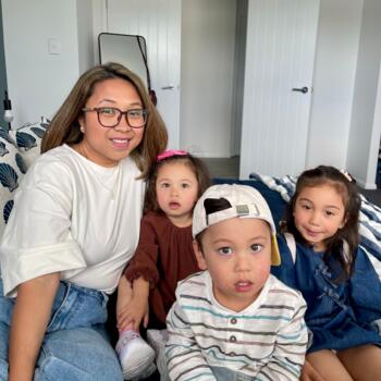 Babysitting job in Newcastle: babysitting job Resky