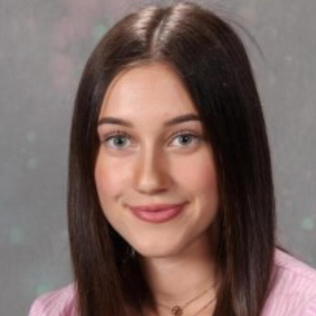 Babysitter in Aix-en-Provence: Lilou