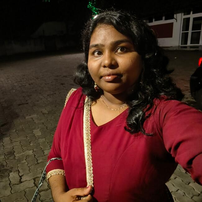 तिरुवनन्तपुरम में बेबीसिटर: Shifna