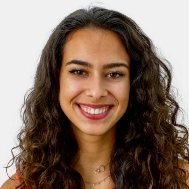 Babysitter em Lisboa: Sara