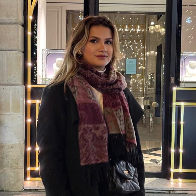 Babysitter in Beauchamp: NOOR