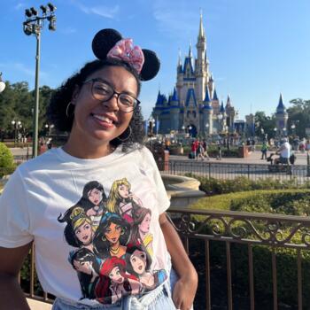 Babysitter São José dos Pinhais: Barbara