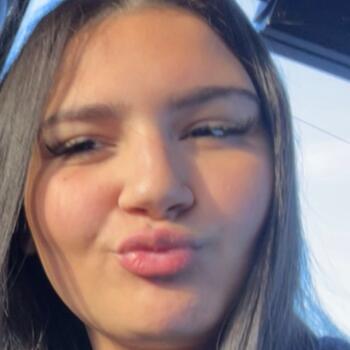 Babysitter in Trappes: Shaynez