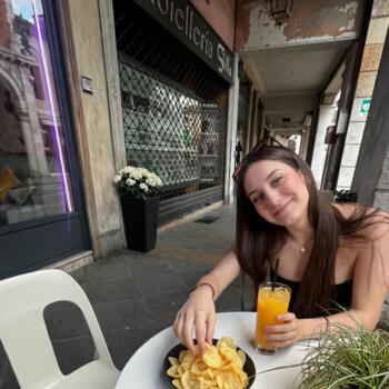 Babysitter a Thiene: Emi