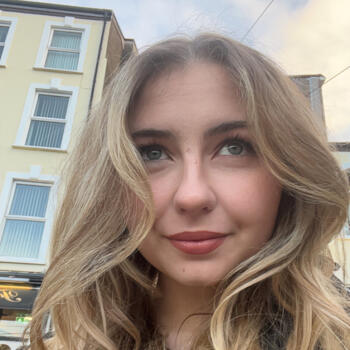 Baby-sitter in Cork: Jasmine