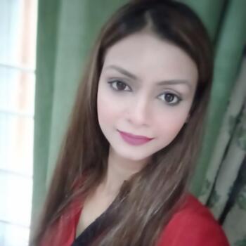 Barnvakt i Trollhättan: Raheela