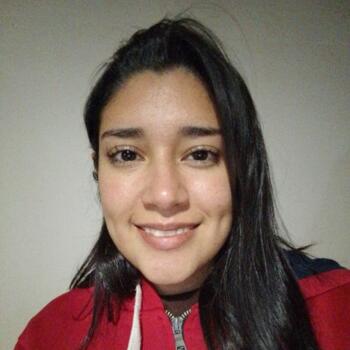 Babysitter in San Miguel: Agostina