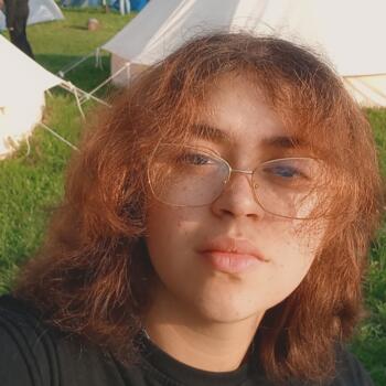 Babysitter in Nevers: Jade