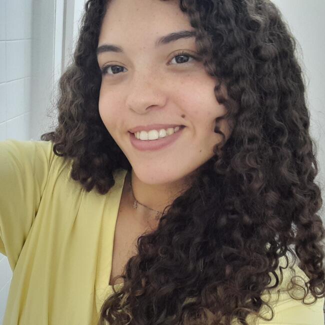 Babá em Juiz de Fora: Nicole