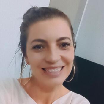 Babá em Blumenau: Marilia
