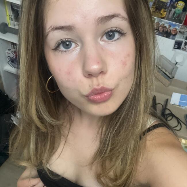 Babysitter in Reims: Ninon
