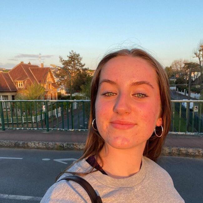 Babysitter in Le Vésinet: Perrine