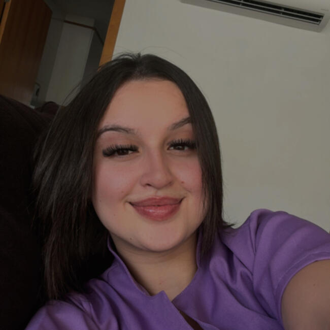 Babysitter in São Paulo (São Paulo): Melissa