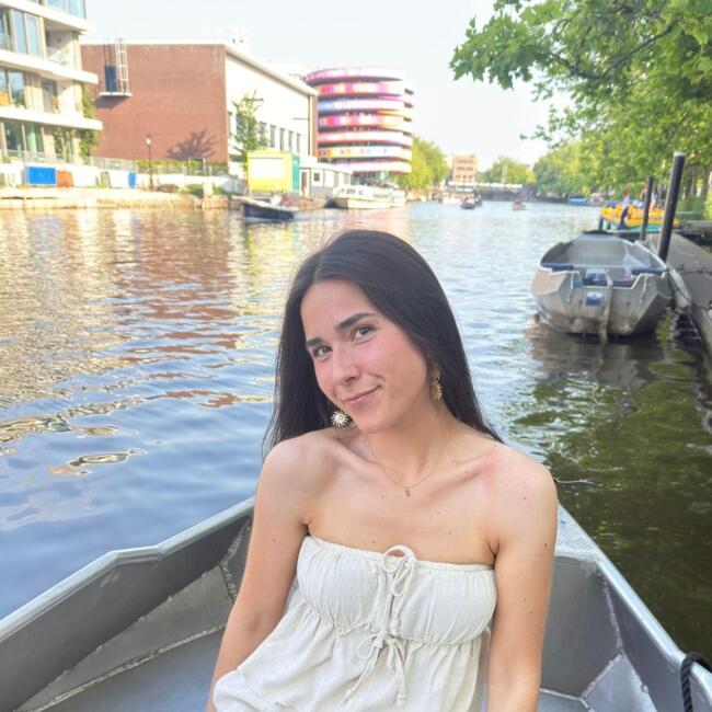 Babysitter in Valencia: Vittoria