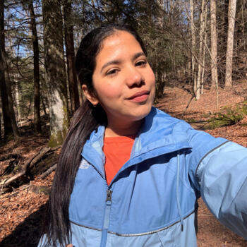 Babysitter in Kendallville: Edualyn