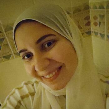 Babysitting job in Cairo: babysitting job Khadija