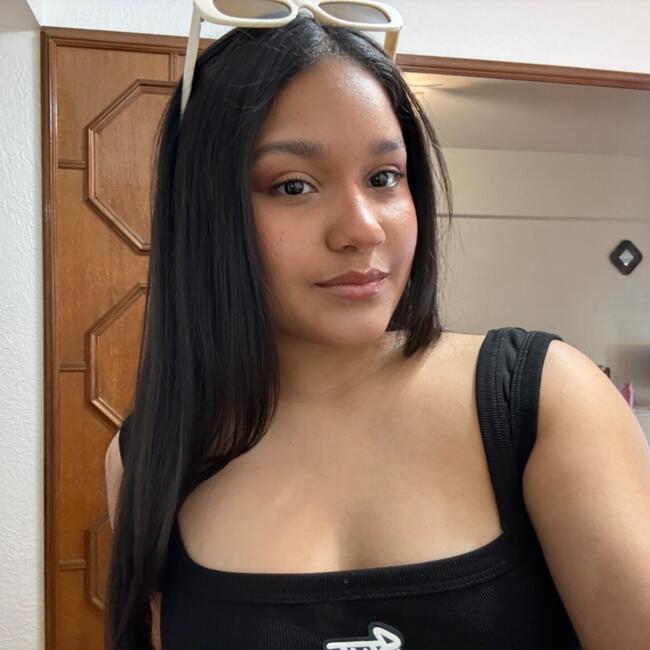 Babysitter in Buenos Aires: ZARETH DAYANNA