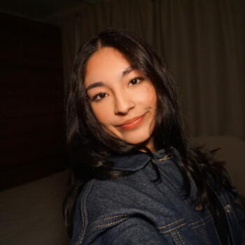 Babysitter in London: Isabella