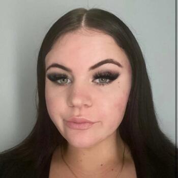 Babysitter in Adelaide: Matia