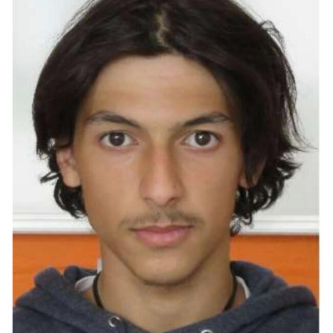 Babysitter in Sint-Jans-Molenbeek: Hicham