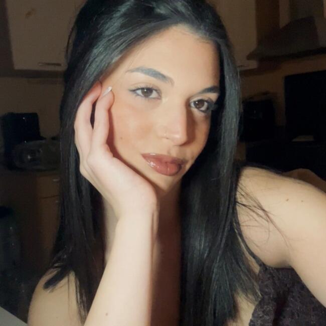 Babysitter in Chios: Αιμιλια