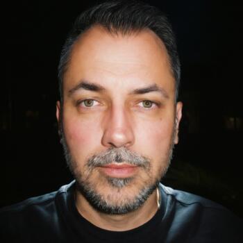 Părinte București: Mihai