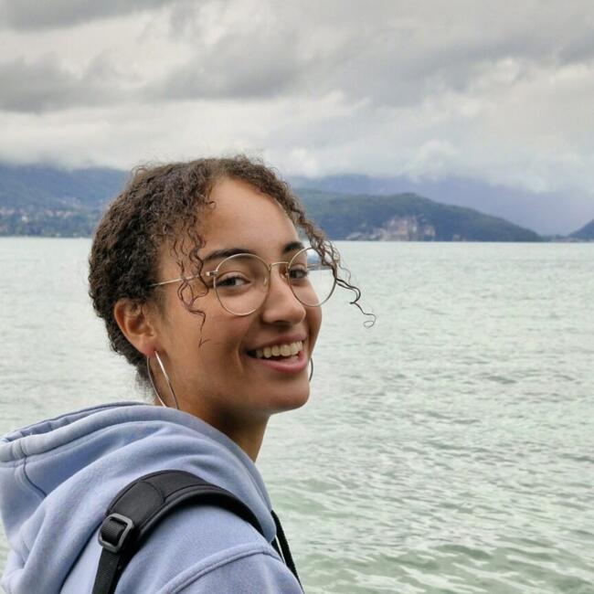 Babysitter in Gap: Sarah