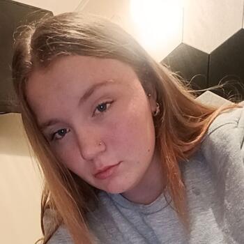 Babysitter Gillingham: Bethany