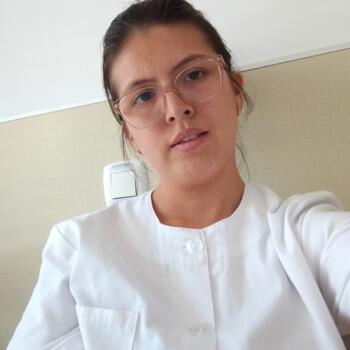 Babysitting job in Almería: babysitting job Brisa