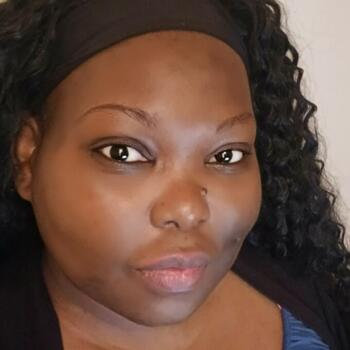 Nanny in Nairobi: Maureen A