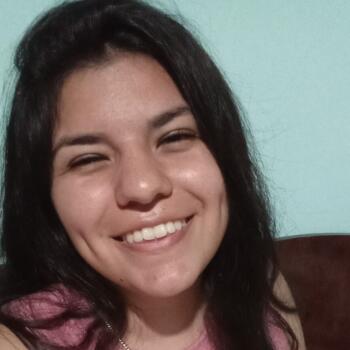 Babysitter in San Nicolás de los Arroyos: Sofia