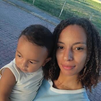 Babá em Tobias Barreto: Larissa