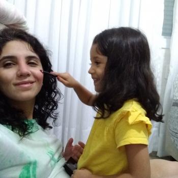 Emprego de babá em Uberlândia: emprego de babá Renata